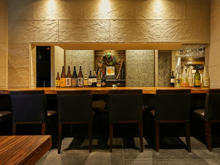 普段使いはもちろんデートや女子会、各種宴会に