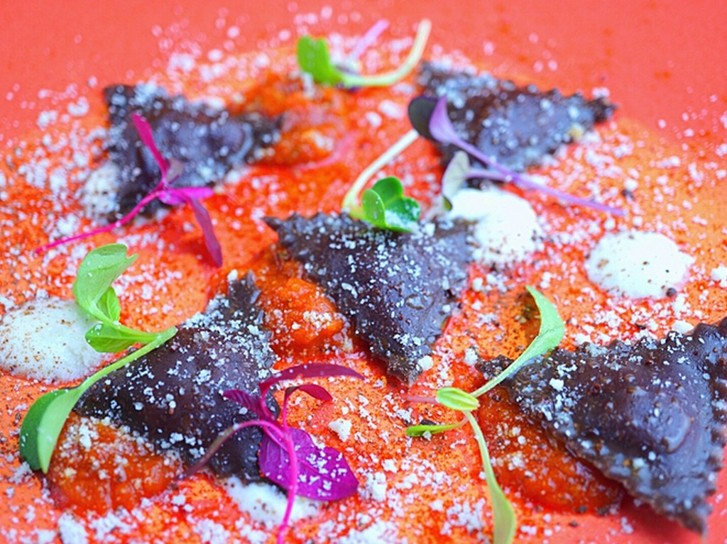 『ラヴィオリ　茄子　カカオ　ヨーグルト』