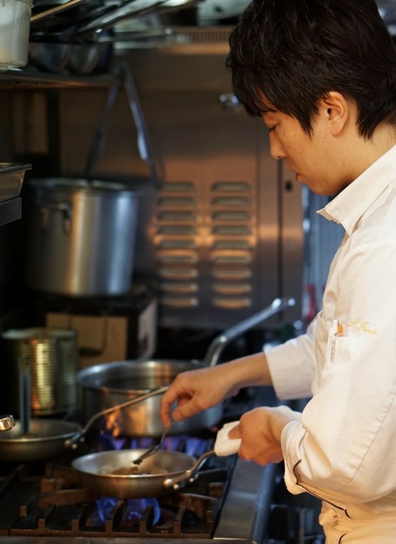 1組ごとに料理・サービスを提案