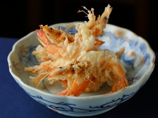 かつて芝の海で獲れた芝海老は、江戸の味に欠かせない食材