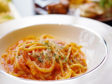 気心の知れた友人と過ごす、ワンランク上のひととき