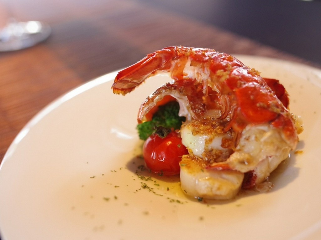 オマール海老とホタテのグリル