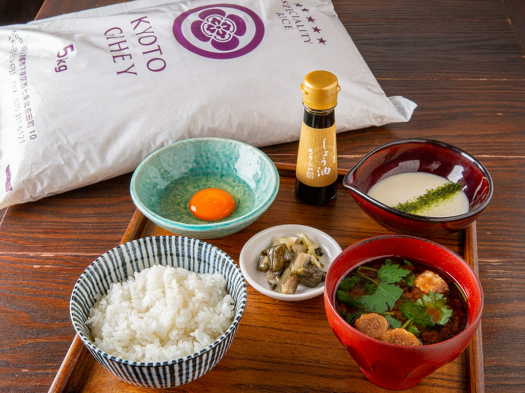 米料亭　八代目儀兵衛　たまごかけごはん