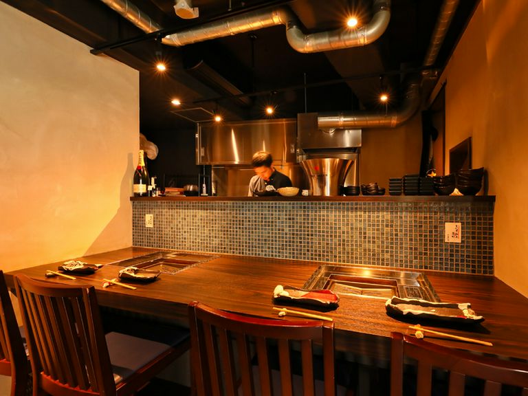 オシャレな焼肉デートを楽しみたい時は、【くだん】がオススメ