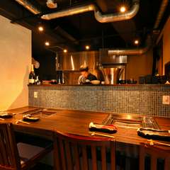 オシャレな焼肉デートを楽しみたい時は、【くだん】がオススメ