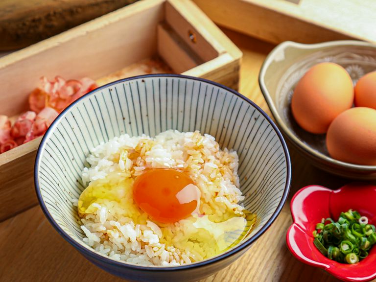 カツオ節削りたて玉子かけご飯