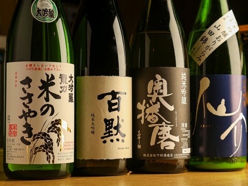 地元兵庫産の銘酒を中心に、女将が選ぶ日本酒を堪能