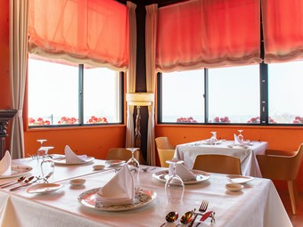 デートに最適。綺麗な景色を望むイタリアンレストラン