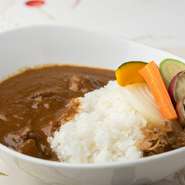淡路牛すじカレー（中辛）