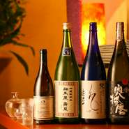 ご宴会、会席、気の合う仲間同士のお集まりなどに人気のコースとなっております。