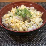 当店人気の塩昆布チャーハン