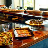 お店を貸し切ってパーティ、懇親会等承っております。