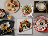 クリスマス期間限定で、和の趣あふれる個室にて特別ディナーをご用意しました。