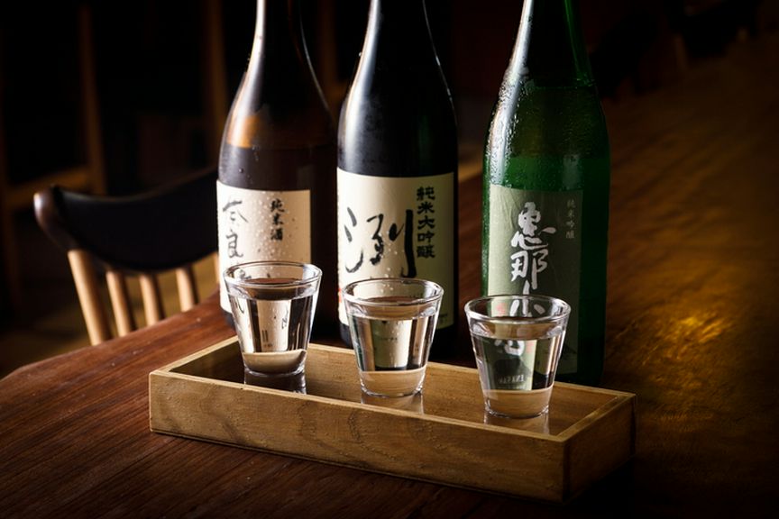 季節ごとに厳選される、鰻と相性の良い日本酒