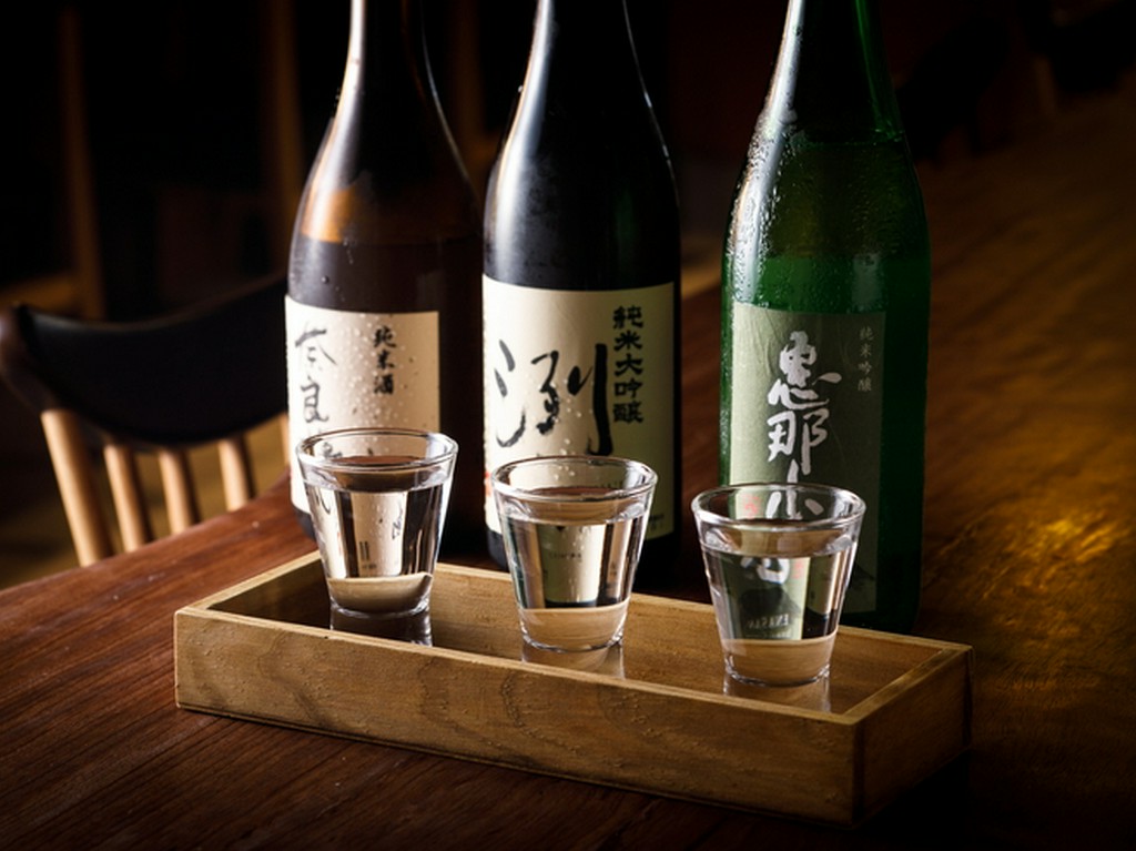 季節ごとに厳選される、鰻と相性の良い日本酒