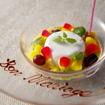 ☆ご予約のみの特別ランチ☆【Bonne chereコース】　4400円（税込）
