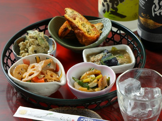 串揚げまるちゅう 蕨 串揚げ 串カツ のグルメ情報 ヒトサラ