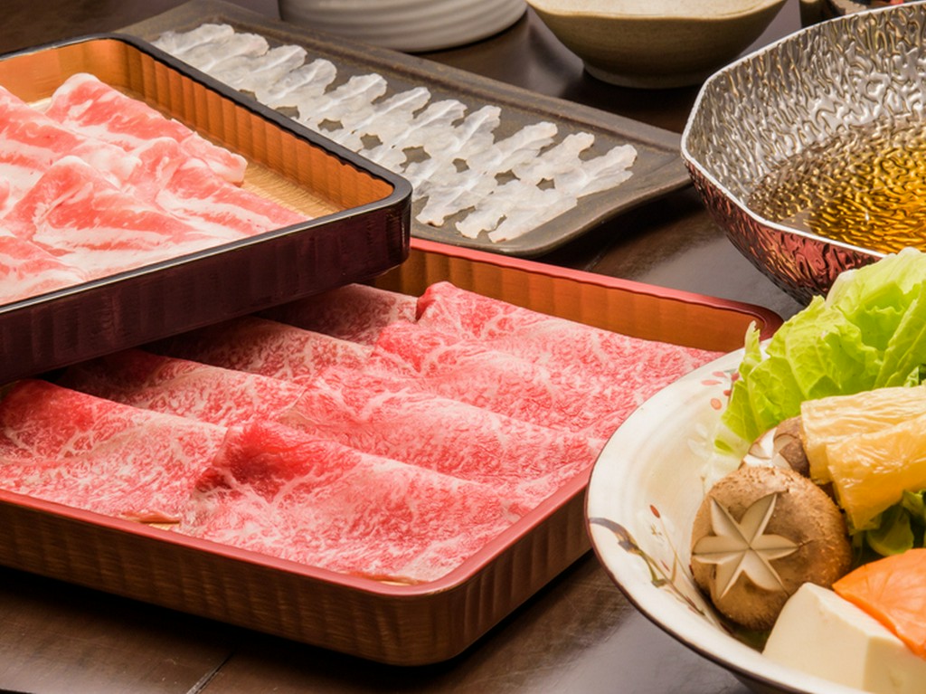 厳選した素材を味わい深いおだしでいただく『だししゃぶ』