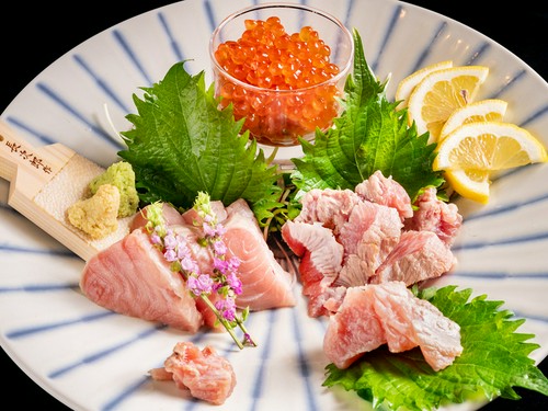 運がよければ食べられる、希少性が高い『鮪の炙り刺し』