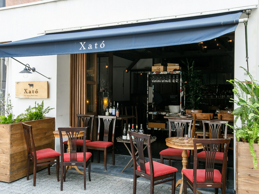 絶え間ない笑顔のひと時をもたらしてくれるステーキビストロ