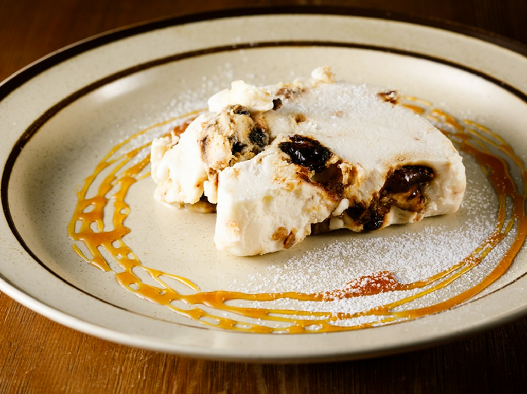 ヌガーグラッセ