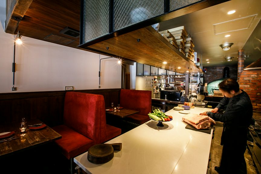 都会の喧騒から離れそっと佇む、築70年を超える古民家