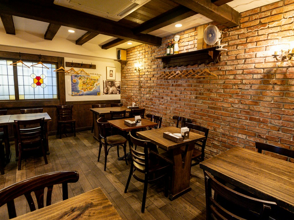 温かなおもてなしに満ちた、活気あふれる憩いの空間