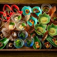 ※一例です
・燻製数の子とクリームチーズ
・ブルーチーズと菜花の白和え
・ポテトサラダ　鮪の酒盗のせ
・切り干し大根のオレンジ煮
・帆立貝の塩辛風
・ひじきと空豆の煮物
・菜の花の真砂和え
・胡瓜の海鼠腸和え