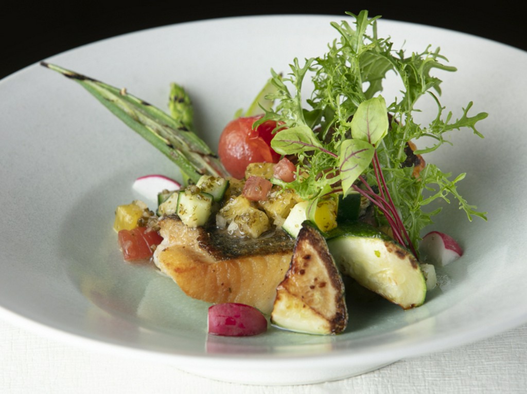 シェフお勧め　本日の魚料理