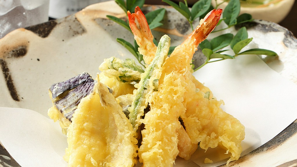 軽やかで繊細な食感を大切にし、揚げたて熱々をお届け『天麩羅』