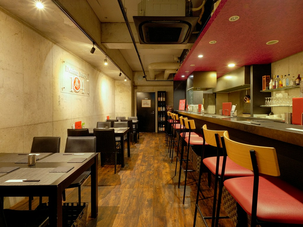 大人がくつろげるオシャレな空間。バーのようにも利用可能