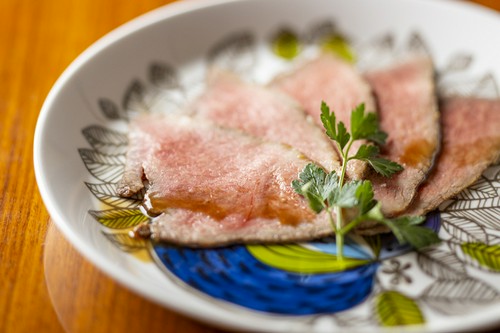 摩周湖和牛イチボのローストビーフ