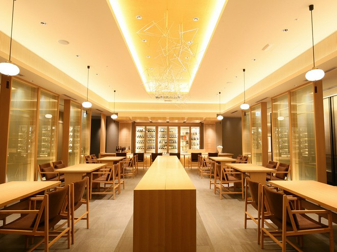 食器・内装にこだわっている