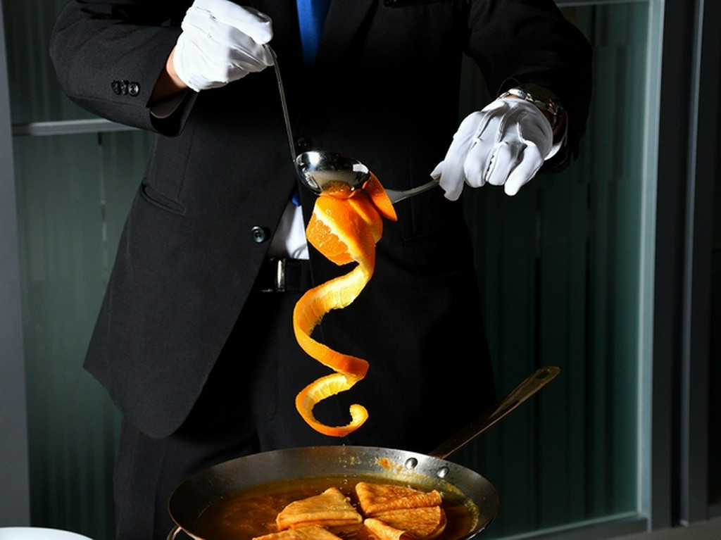 サービススタッフによるゲリドンサービスで更なる特別感を味わう