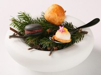 食前酒とあわせていただく3種類のフィンガーフード。日替わりなので、行ってみてからのお楽しみ。