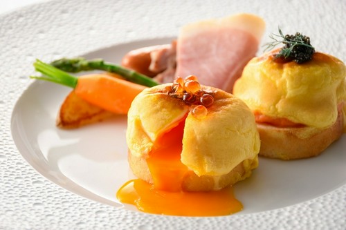 朝食＊エッグベネディクト