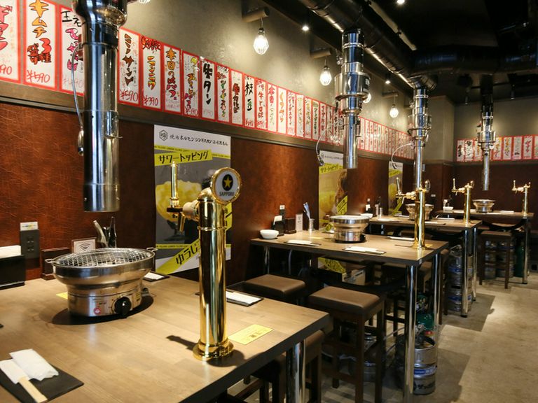 友人同士楽しい時間を満喫。各種宴会にもぴったりのお店