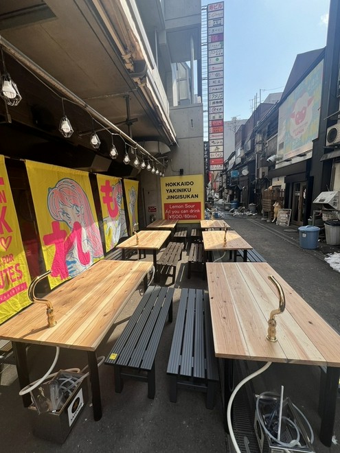 テラス席がある