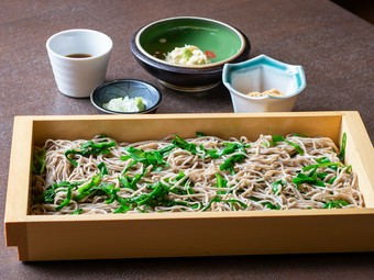 彩り、食感ともに抜群の地産地消メニュー『栃木の郷土蕎麦』