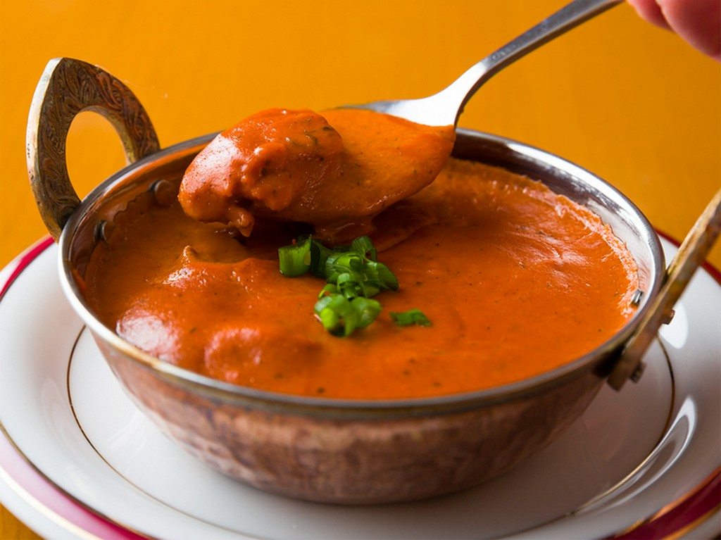 トマトベースの甘口チキンカレー『バターチキンカレー』