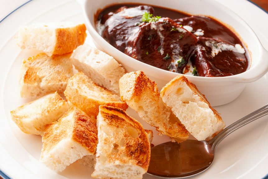 四万十ポークのタンシチュー 自家製パン付