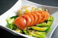 昔から変わらない、平壌館のサラダです。

660円(税込)