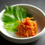 サキイカを甘辛く仕上げました

550円(税込)