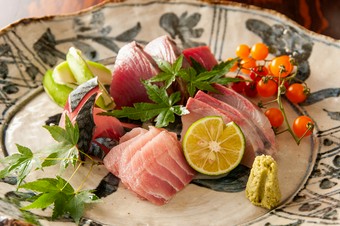 神経抜・血抜き熟成 本日の鮮魚で刺身