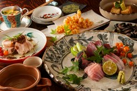 新年の各種ご宴会におススメのコースもご用意しております。