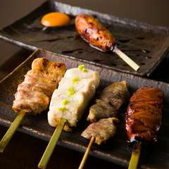 その時々のおいしい部位を余すことなく堪能できる『おまかせ串（お一人様五本～）』
