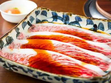 さらりとした脂を纏い、とろけるように滑らか『仙台牛シルクロース（ブランド卵　お一人様一個付き）』