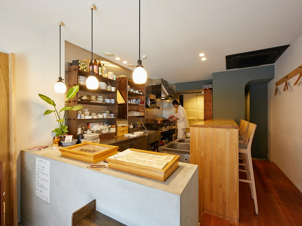 木のぬくもりを感じられる、北欧スタイルの洗練された空間