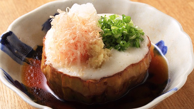 食器・内装にこだわっている