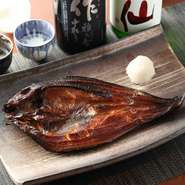 福井の地酒を中心とした日本酒を飲み比べでじっくりと吟味